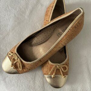Vaneli Cork Pumps Size 10